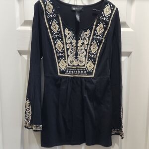 INC International Concepts Black Top with Metallic Detail